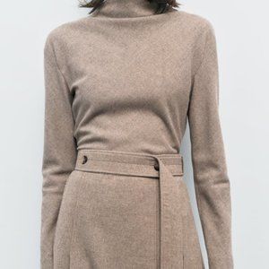 NWT BEIGE TAUPE BROWN FITTED WOOL BLEND TOP.